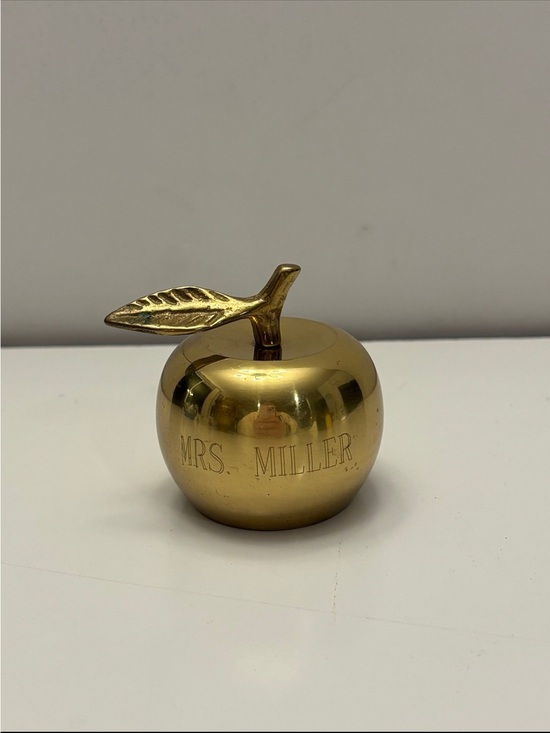 Other - Vintage embossed brass planter